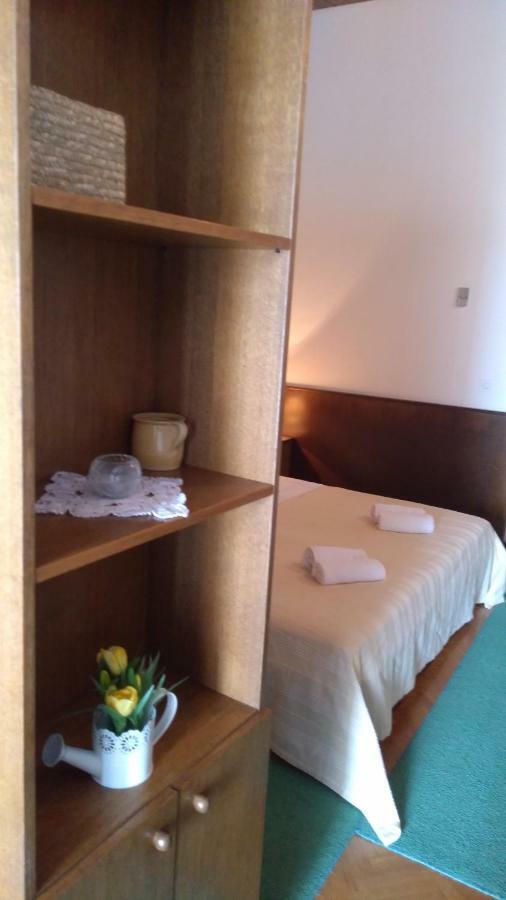 House Nede Medic Hotel เบรลา ภายนอก รูปภาพ