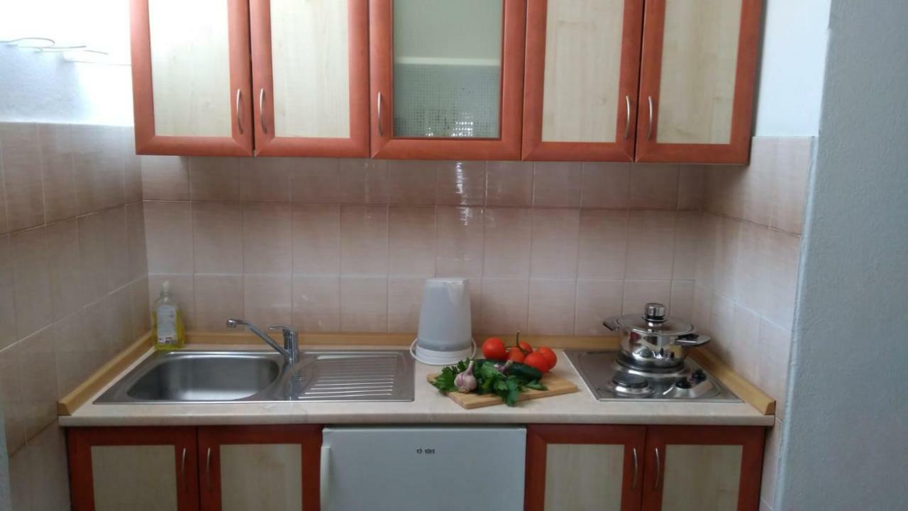 House Nede Medic Hotel เบรลา ภายนอก รูปภาพ